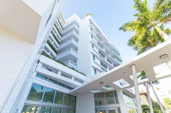 Bay Harbor Islands, FL 33154,1133 102nd St #504