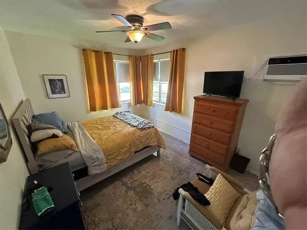 Fort Lauderdale, FL 33301,1308 NE 2nd St.