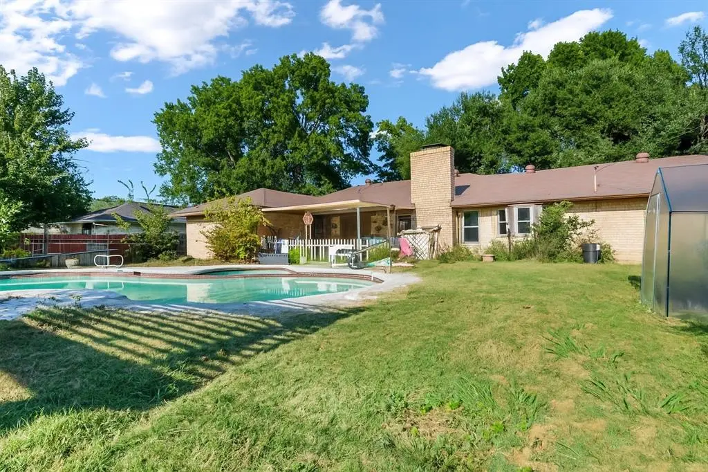 Terrell, TX 75160,1107 Griffith Avenue