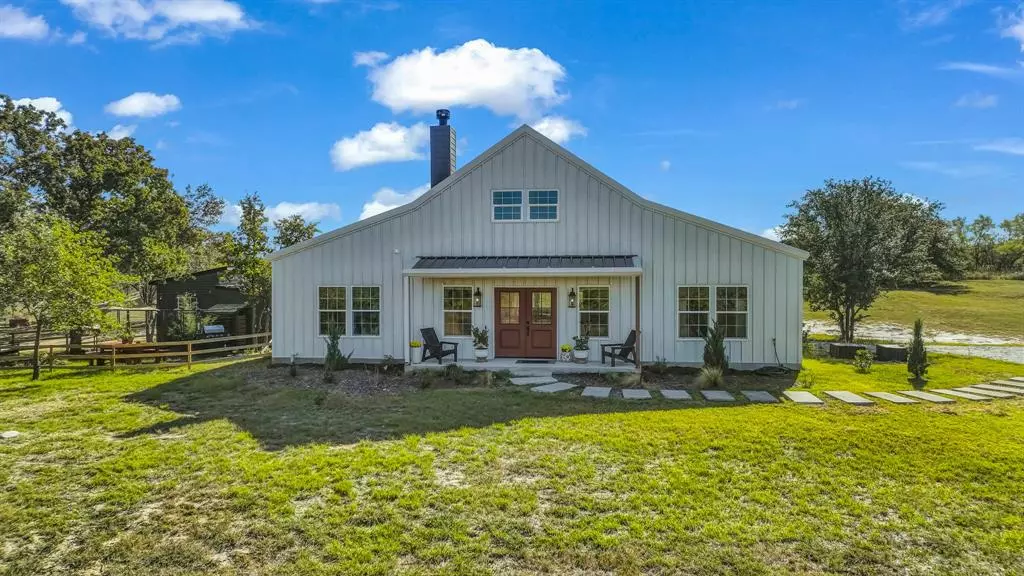 Springtown, TX 76082,150 Cherokee Trail