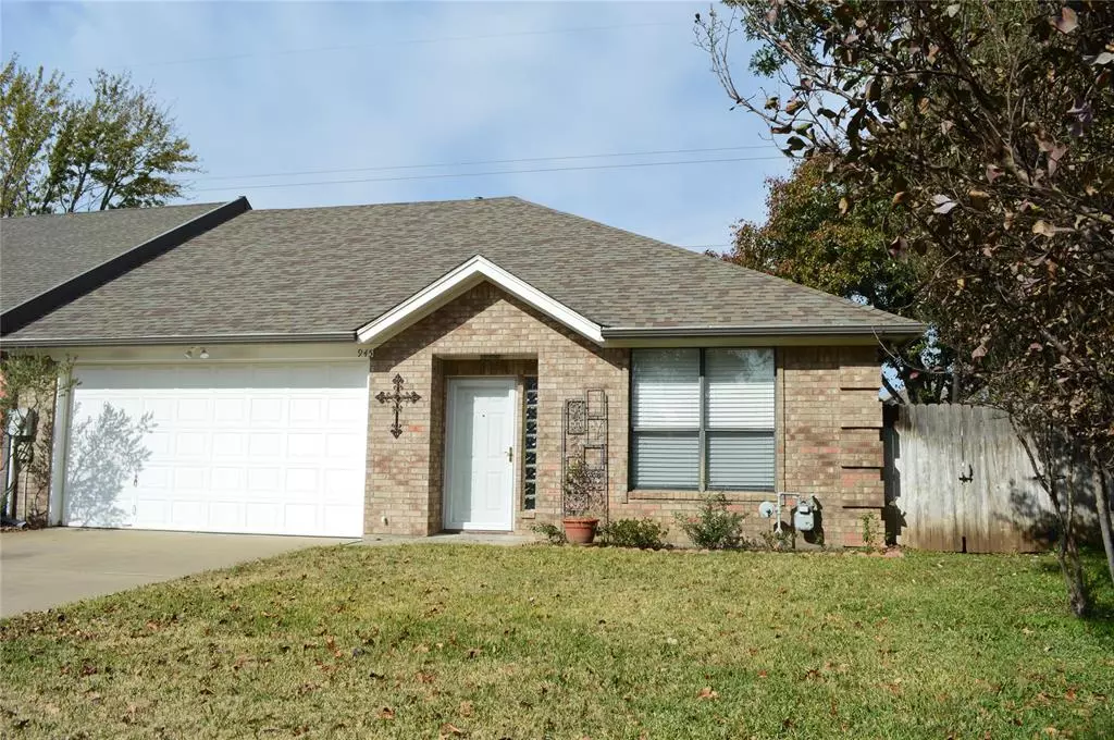 Weatherford, TX 76086,945 Heather Court