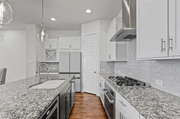 Dallas, TX 75206,5140 Garrett Field Court