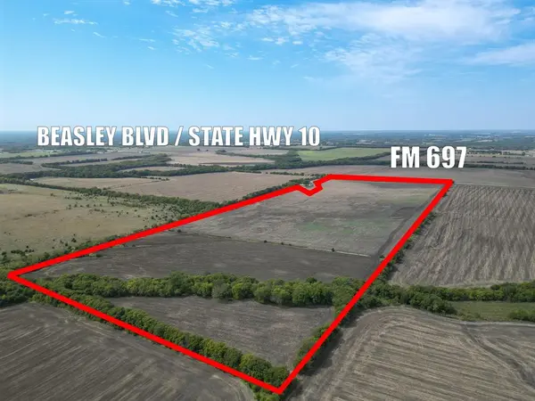 13249 Fm 697, Whitewright, TX 75491