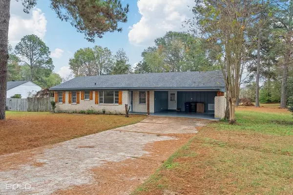 1821 S Brookwood Drive, Shreveport, LA 71118