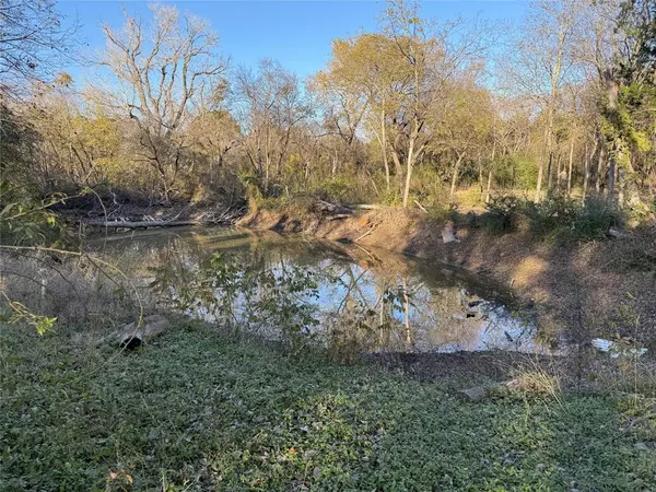 Alvarado, TX 76009,408 N Parkway Drive