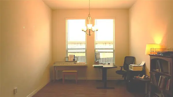 Lewisville, TX 75010,1907 Edgecreek Path