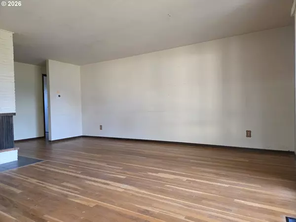 Portland, OR 97230,2115 NE 144TH AVE