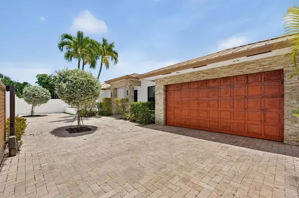 Fort Lauderdale, FL 33308,2460 NE 36th St