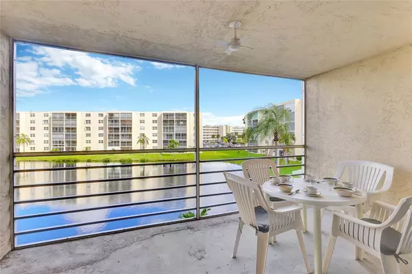 Dania Beach, FL 33004,301 SE 3rd St #309