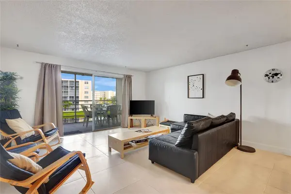 Dania Beach, FL 33004,301 SE 3rd St #309