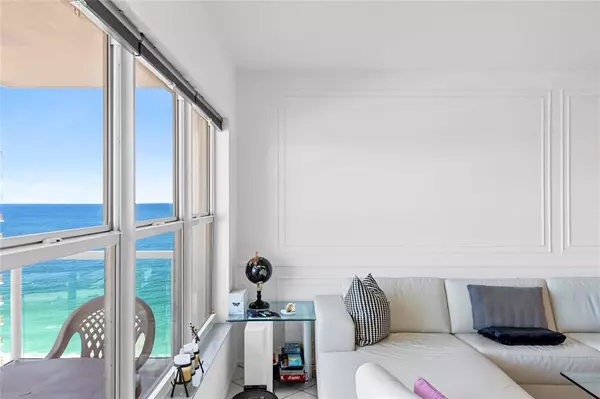 Fort Lauderdale, FL 33308,3750 Galt Ocean Dr #1408