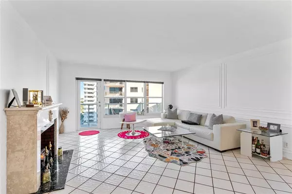 Fort Lauderdale, FL 33308,3750 Galt Ocean Dr #1408