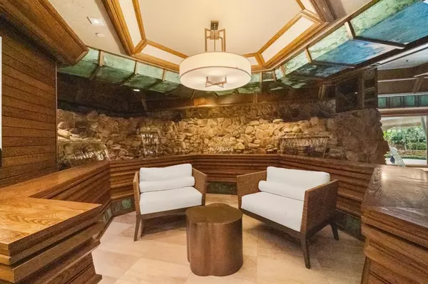 Miami, FL 33138,1000 Quayside Ter #1606