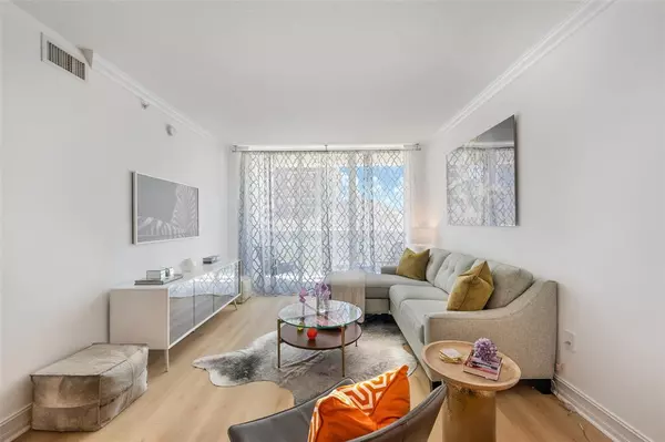 Fort Lauderdale, FL 33301,350 SE 2nd St #1580