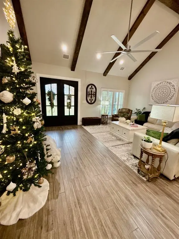 Blum, TX 76627,100 Private Road 14431