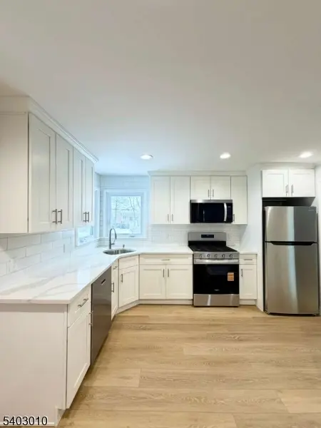 Springfield Twp., NJ 07081,19 Pitt Rd