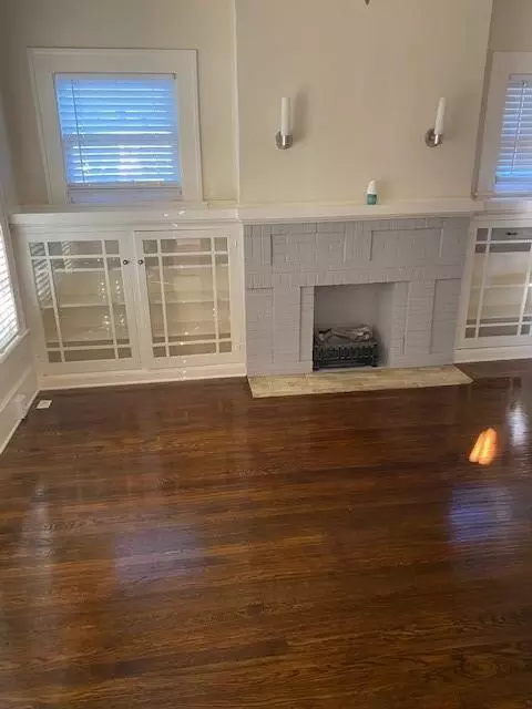 Dallas, TX 75214,5602 Tremont Street #1