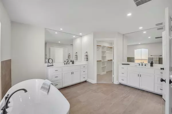 Arlington, TX 76001,7004 Ledbetter Road