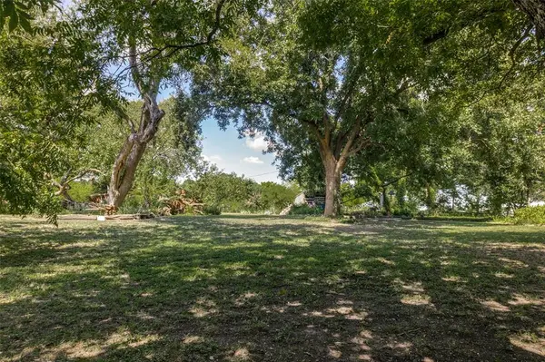 Garland, TX 75044,1226 E Campbell Road