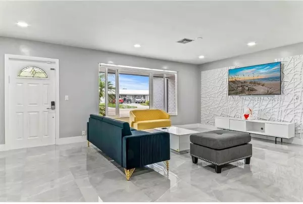 Hollywood, FL 33021,4811 Hayes St