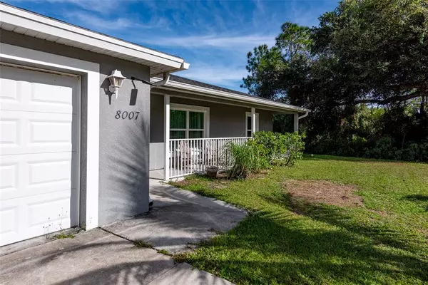 Labelle, FL 33935,8007 Royal Court