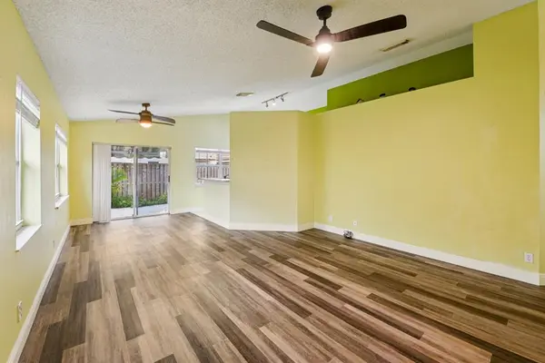 Margate, FL 33063,7330 Flores Way