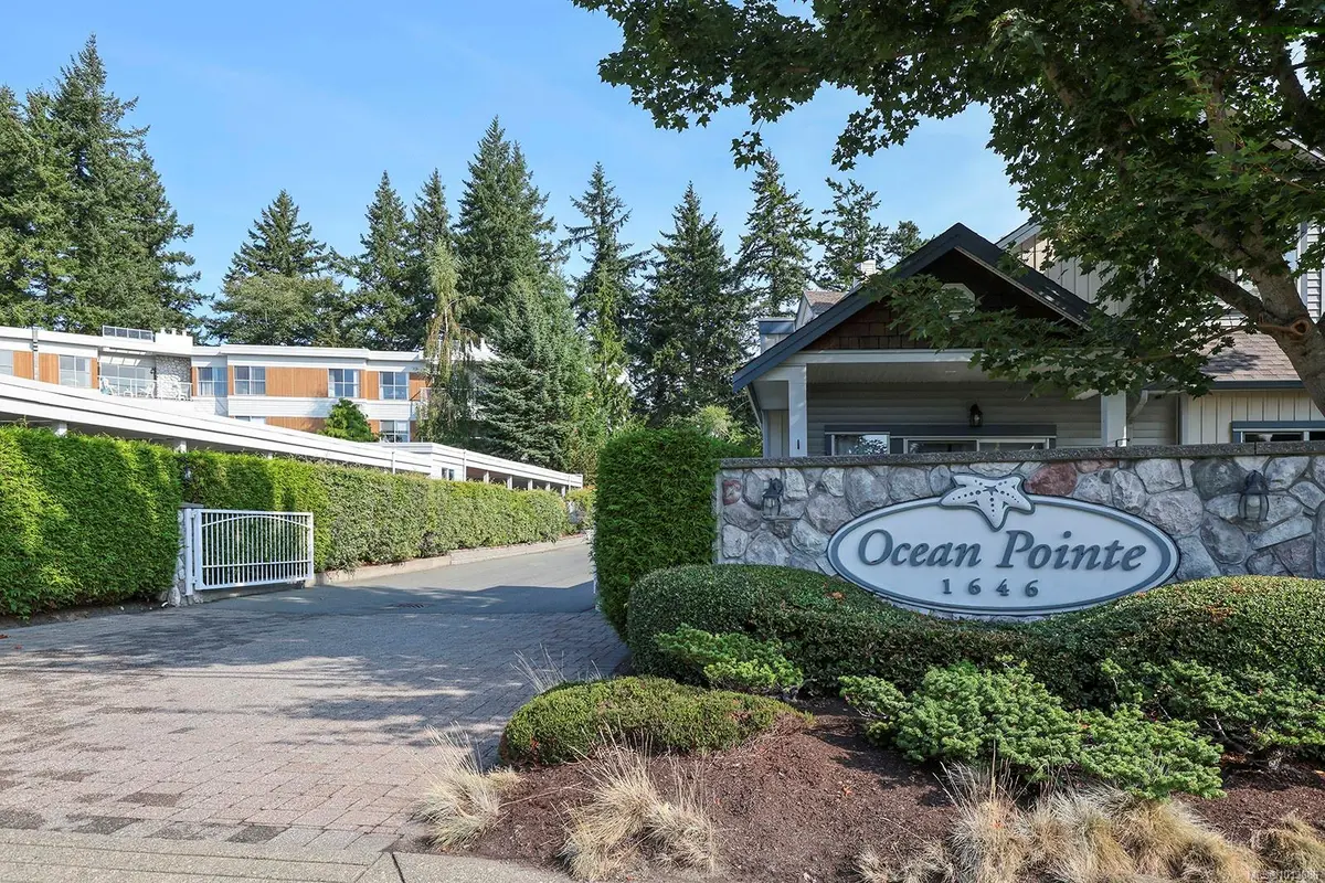 1646 Balmoral Ave #16, Comox, BC V9M 2N1