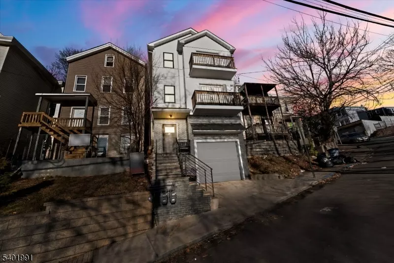 Paterson City, NJ 07522,45 Cliff St #2