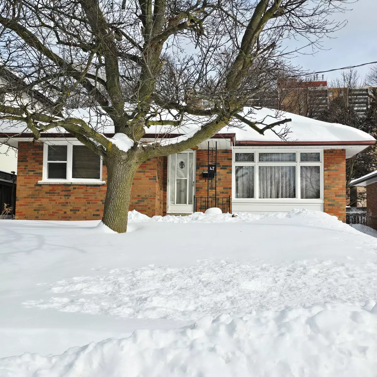 Toronto E05, ON M1T 1N3,47 HEATHERINGTON DR