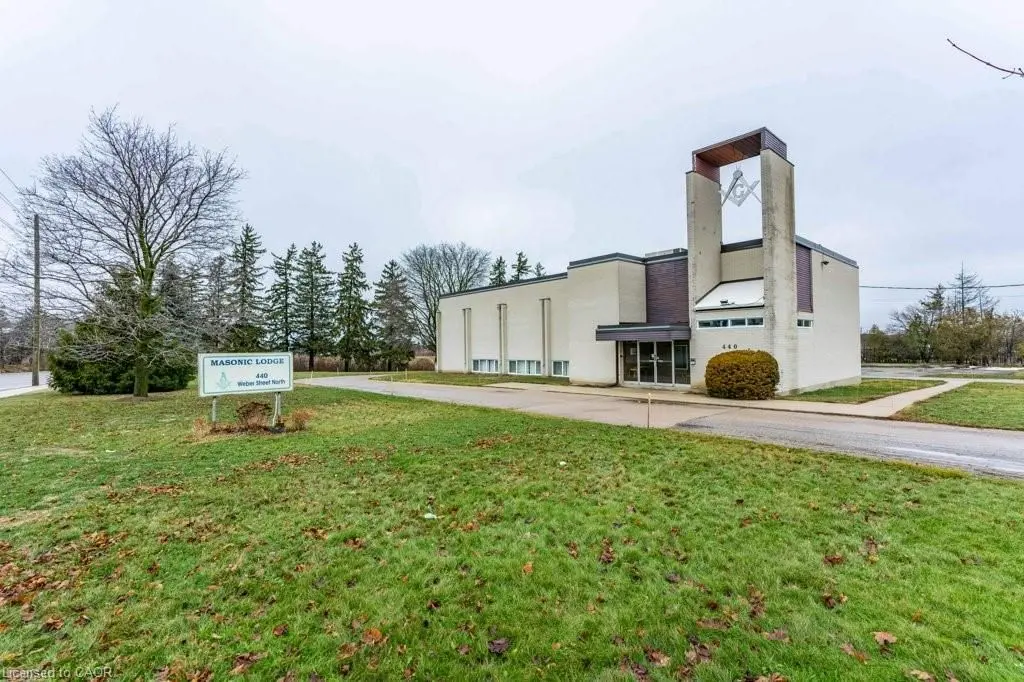 440 Weber ST N, Waterloo, ON N2L 4E7