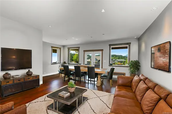 263 Tal Rd, Lake Cowichan, BC V0R 2G0