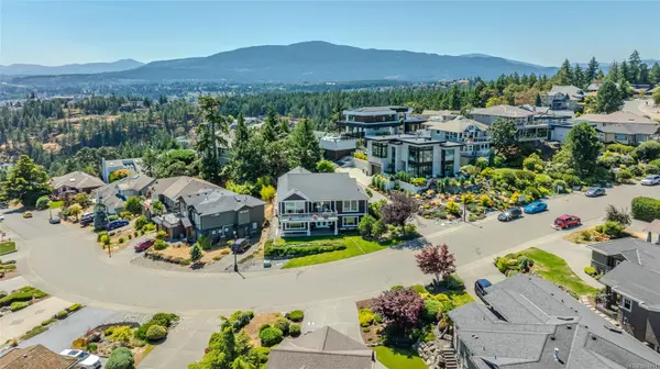 3708 Glen Oaks Dr, Nanaimo, BC V9T 6H2