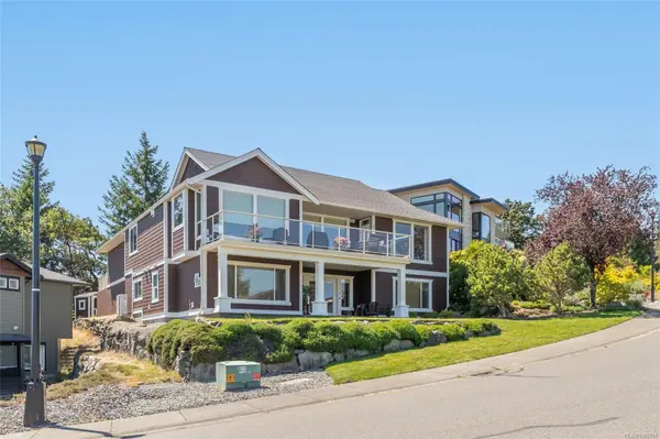 3708 Glen Oaks Dr, Nanaimo, BC V9T 6H2