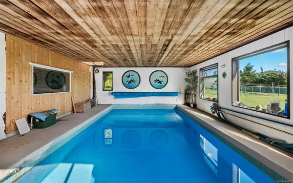 6621 Lakes Rd, Duncan, BC V9L 5V9