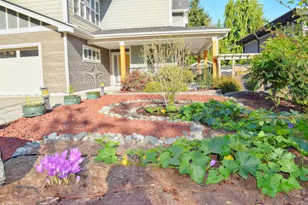 4037 Nelthorpe St, Saanich, BC V8X 2A2