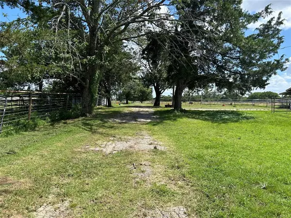 Anna, TX 75409,3135 County Road 427