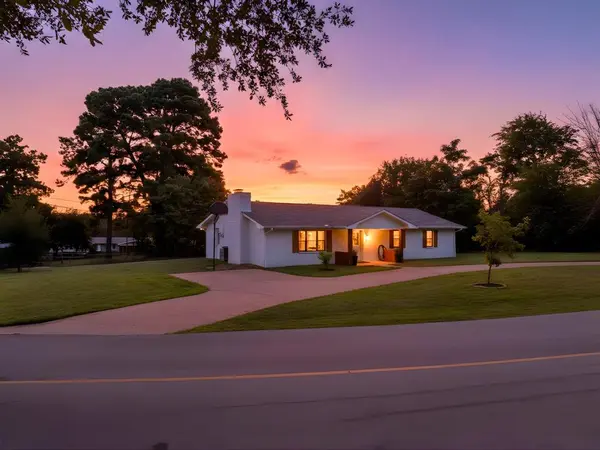 Hideaway, TX 75771,322 Lone Star Lane