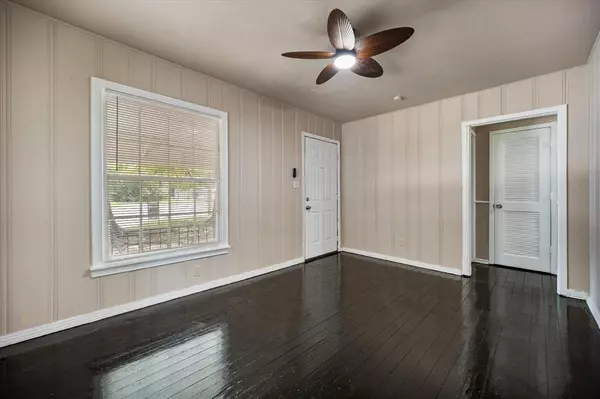 Fort Worth, TX 76111,3837 Earl Street