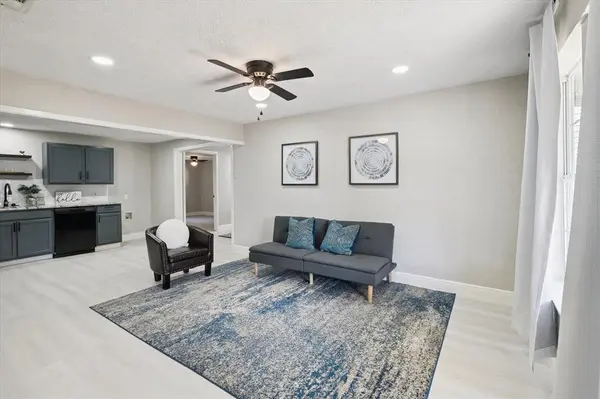 405 NE 32nd Street,  Grand Prairie,  TX 75050