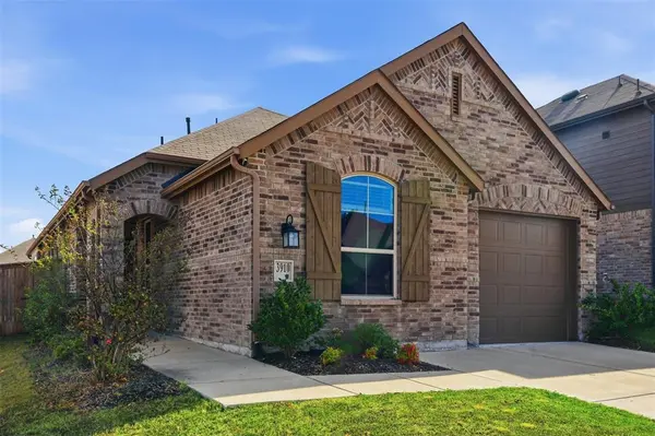 3910 Rochelle Lane,  Forney,  TX 75126