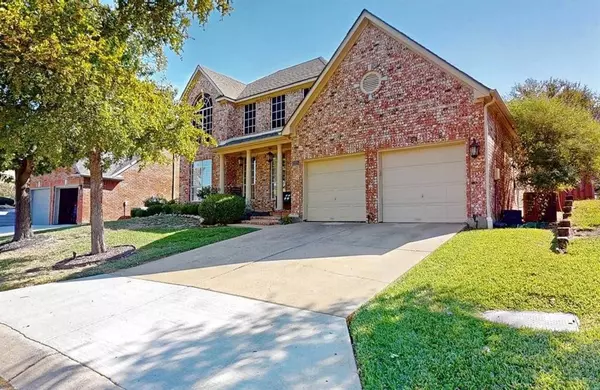 2725 Green Oak Court, Highland Village, TX 75077