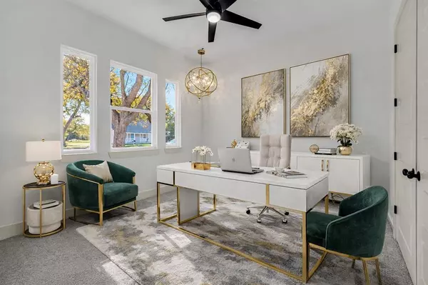 Waxahachie, TX 75165,715 E Jefferson Street