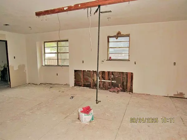 Mckinney, TX 75069,1021 S Murray Street