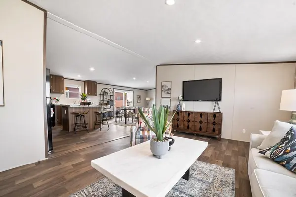 332 Huddleston Road, Montague, TX 76270