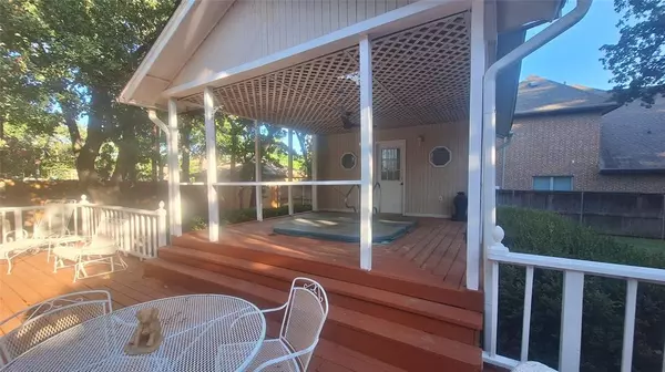 Colleyville, TX 76034,613 Colts Neck Court