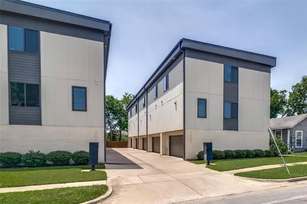 Dallas, TX 75206,5602 Lindell Avenue #B