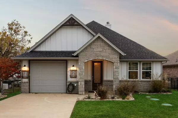 Granbury, TX 76048,3404 Zanzibar Court