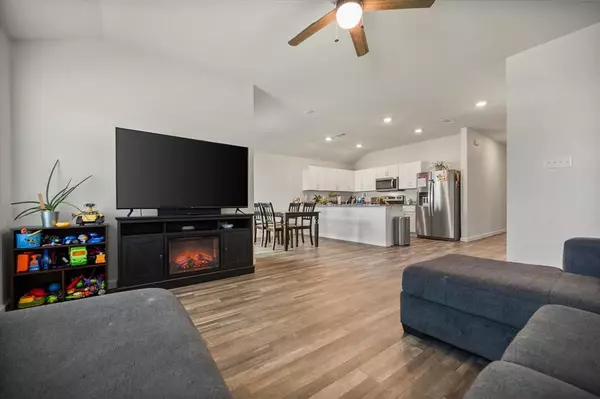 Springtown, TX 76082,909 Avagail Avenue