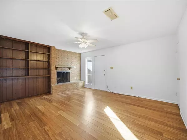 Fort Worth, TX 76109,4613 Ranch View Road