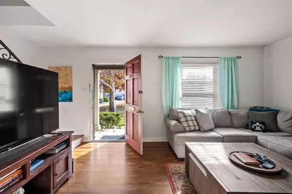 Dallas, TX 75209,6326 Bordeaux Avenue